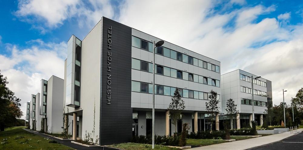 Heston Hyde Hotel Hounslow Exterior foto