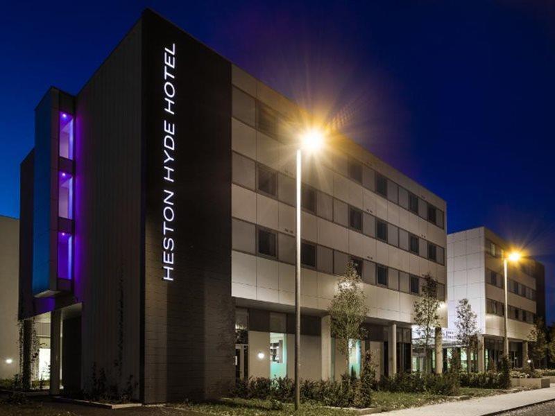 Heston Hyde Hotel Hounslow Exterior foto