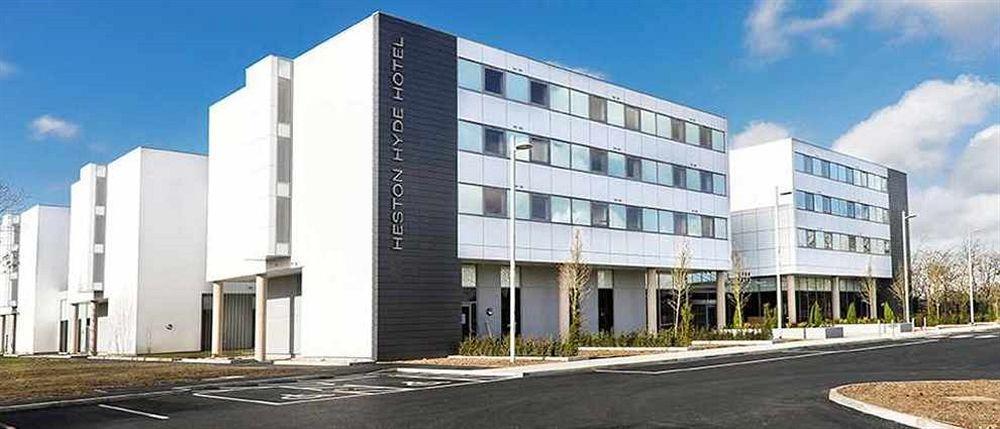 Heston Hyde Hotel Hounslow Exterior foto